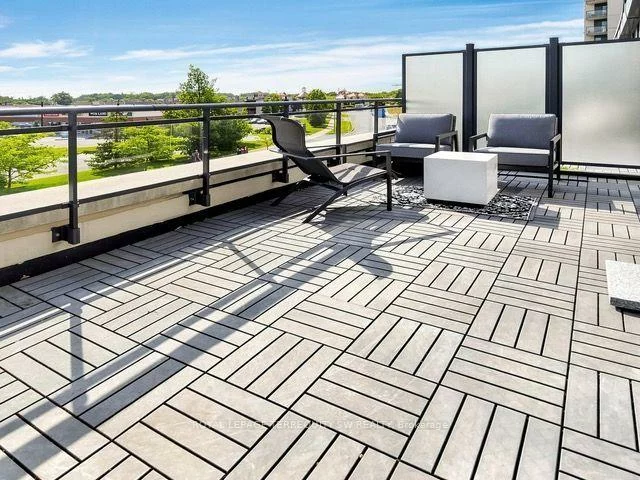 12, Woodstream, Vaughan Grove, Vaughan