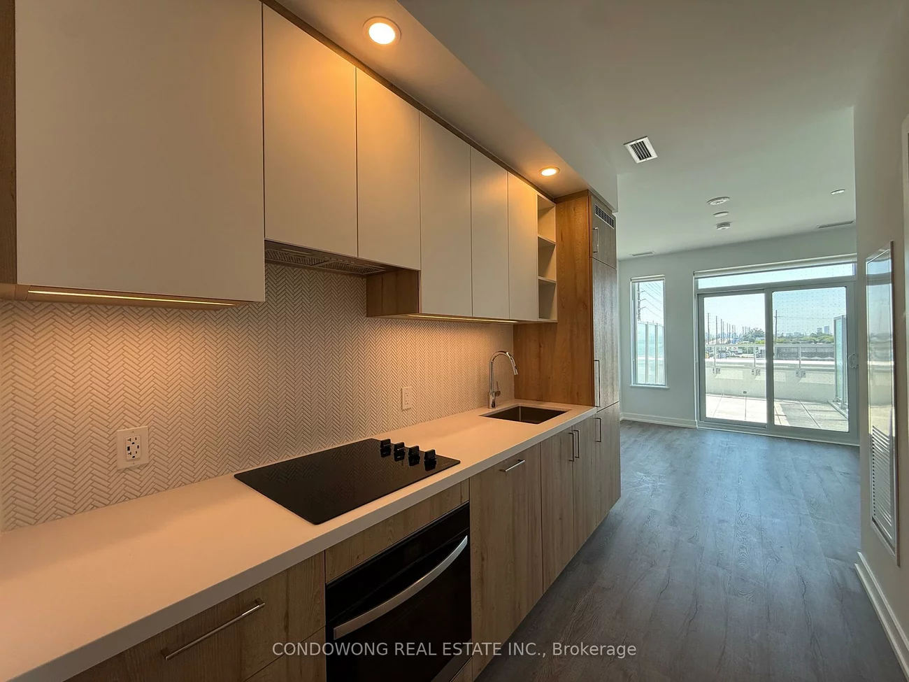 5, Meadowdale, Vaughan Corporate Centre, Vaughan