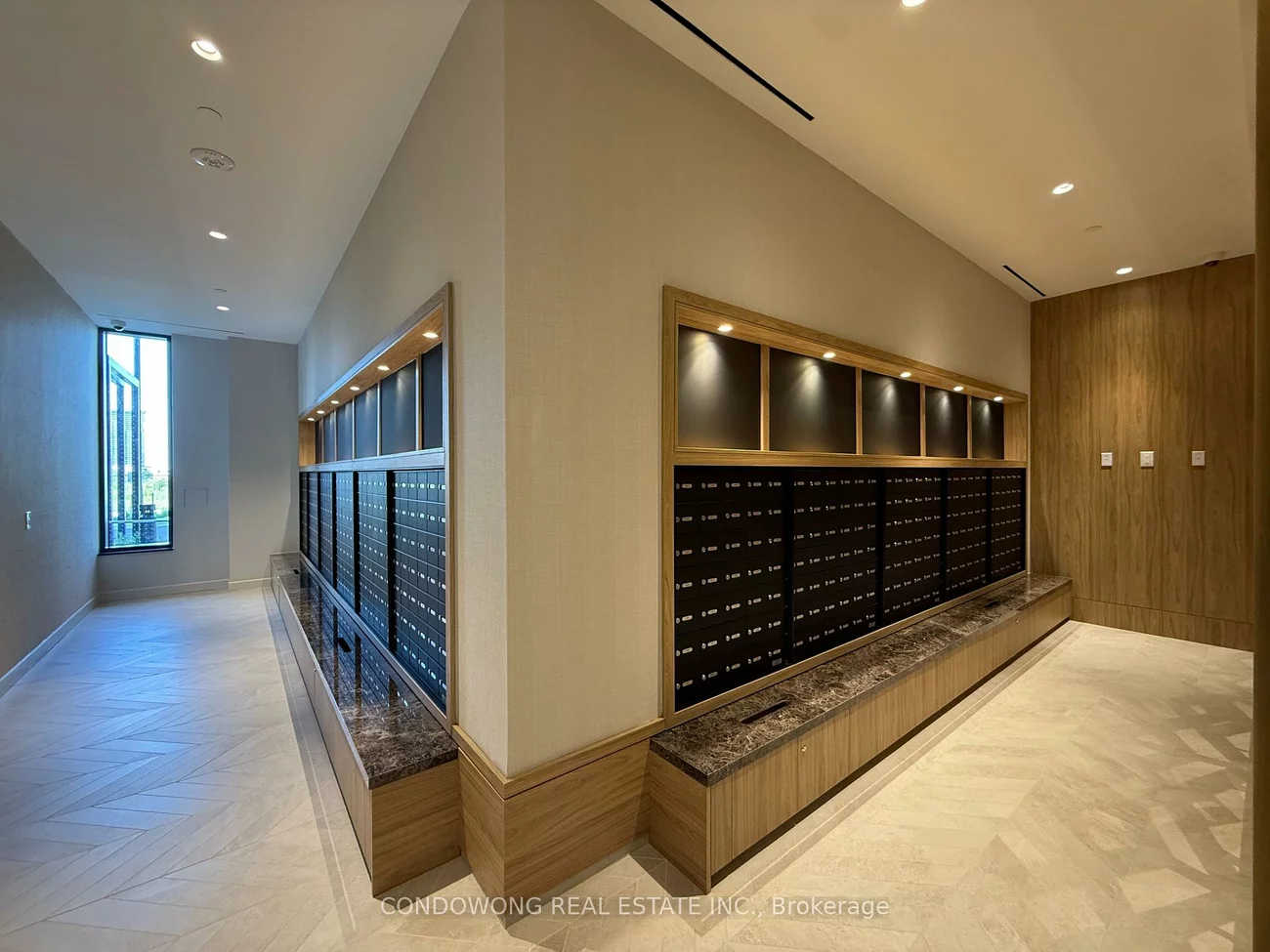 5, Meadowdale, Vaughan Corporate Centre, Vaughan