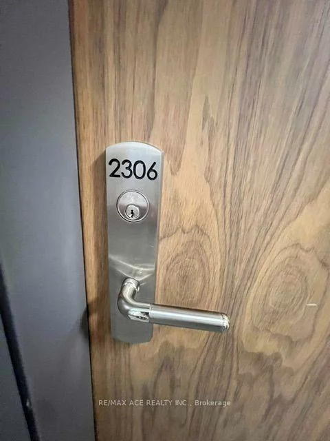 27, Korda, Vellore Village, Vaughan