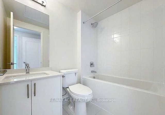 27, Korda, Vellore Village, Vaughan