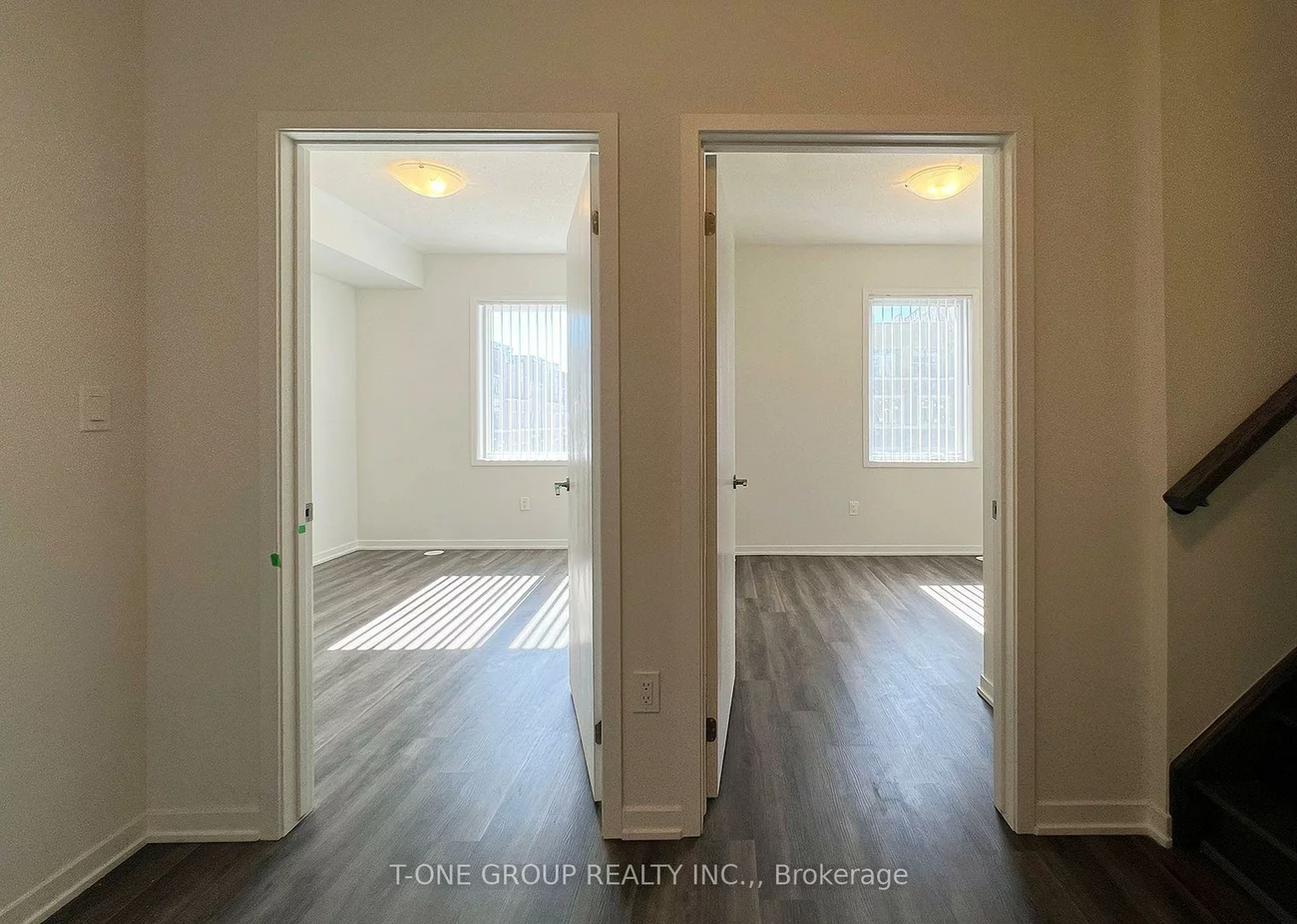90, Honeycrisp, Vaughan Corporate Centre, Vaughan
