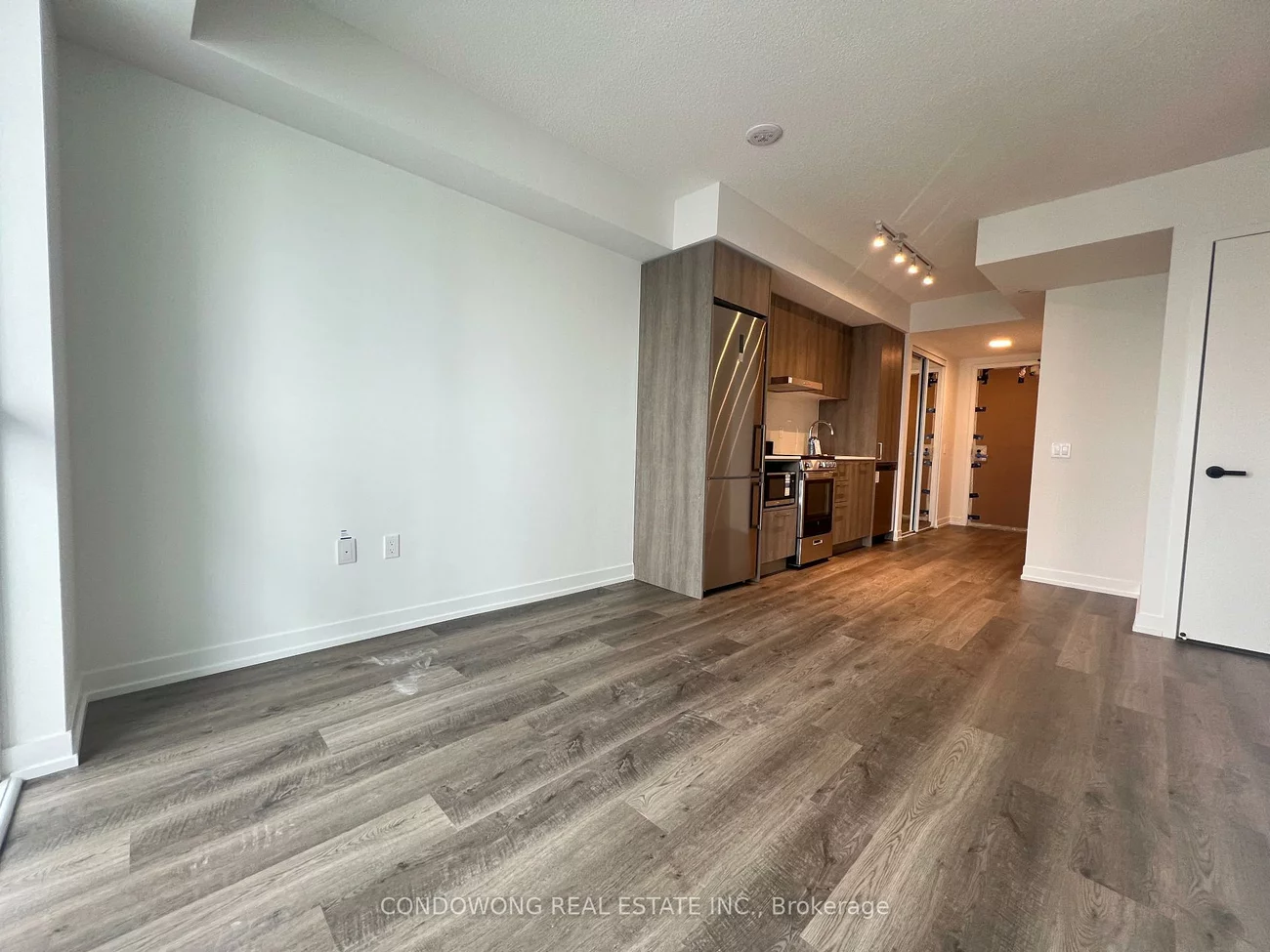 195, Commerce, Concord, Vaughan