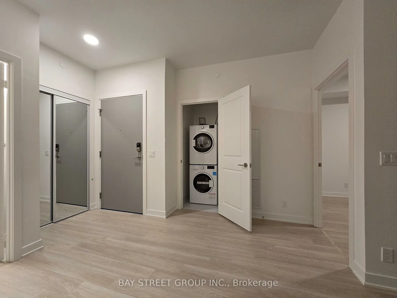 50, Upper Mall, Brownridge, Vaughan