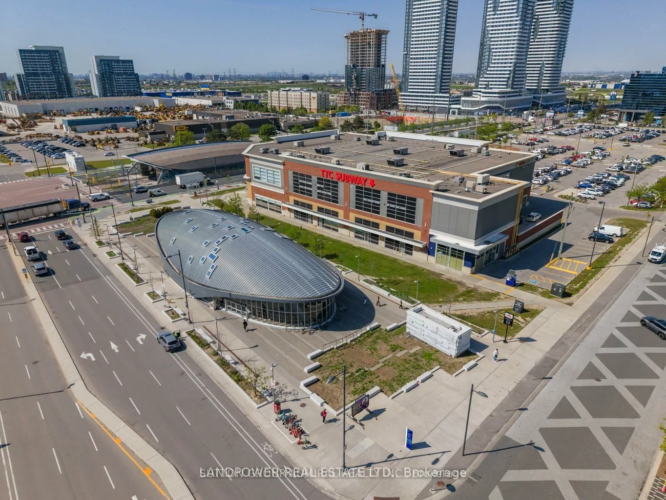 950, Portage, Vaughan Corporate Centre, Vaughan