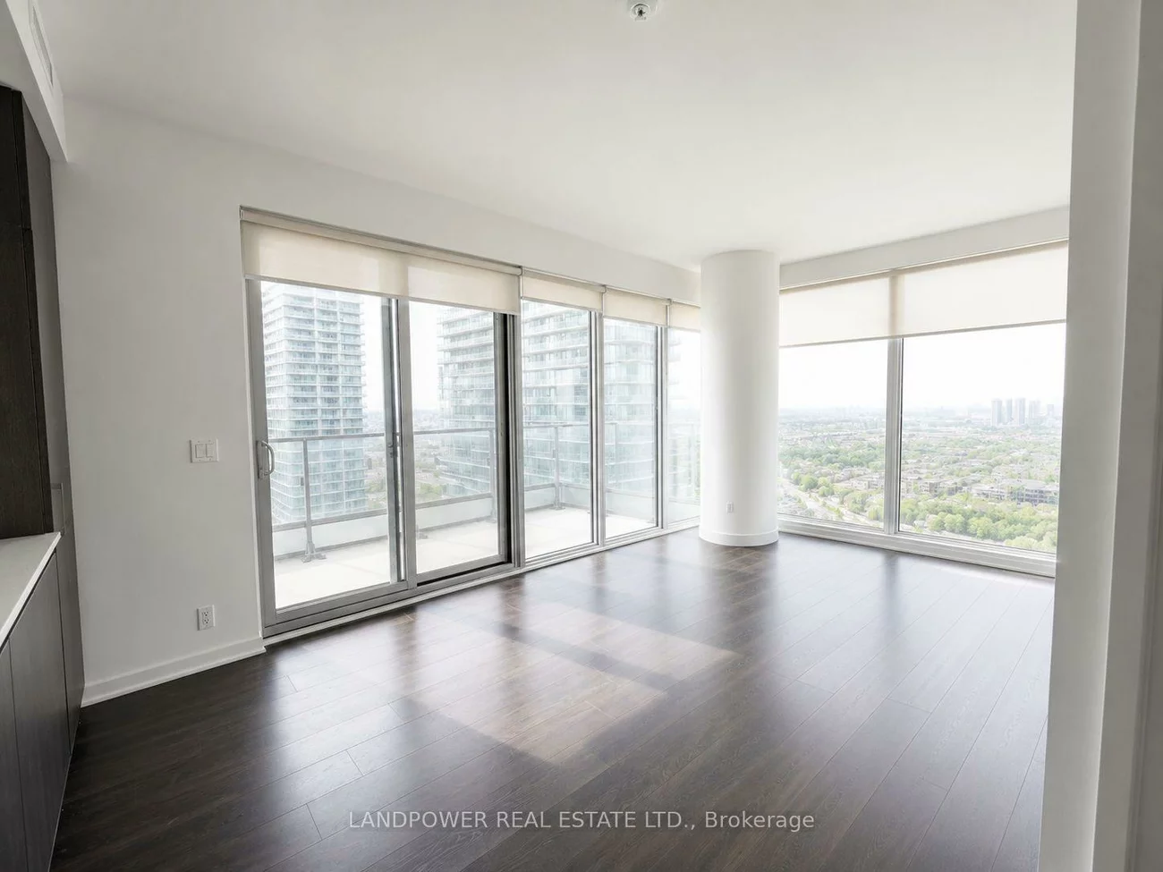 950, Portage, Vaughan Corporate Centre, Vaughan