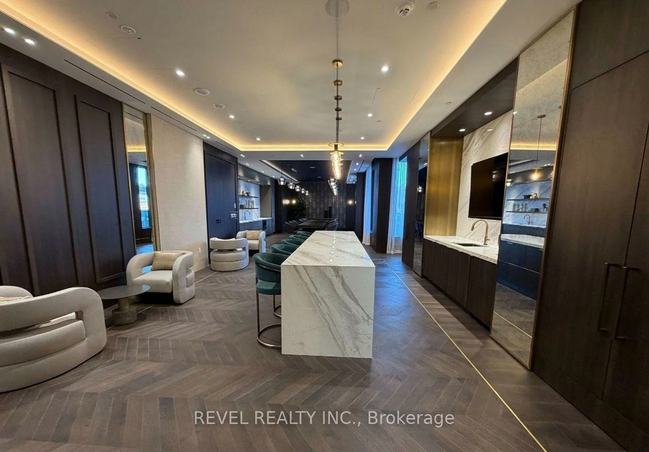 5, Meadowdale Rd, Vaughan Corporate Centre, Vaughan