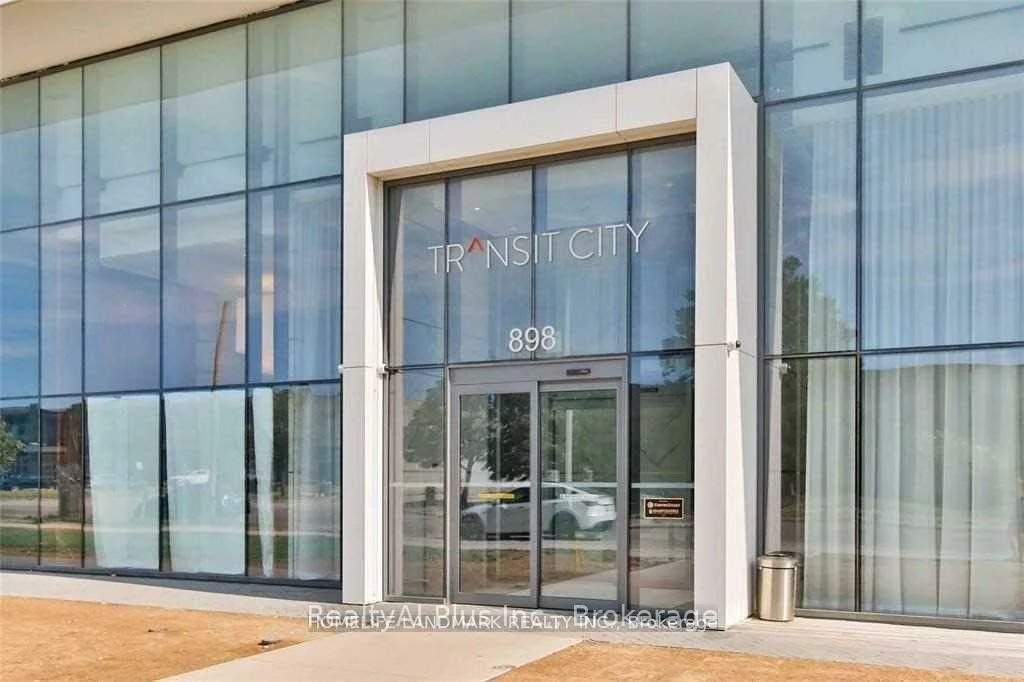 898, Portage, Vaughan Corporate Centre, Vaughan