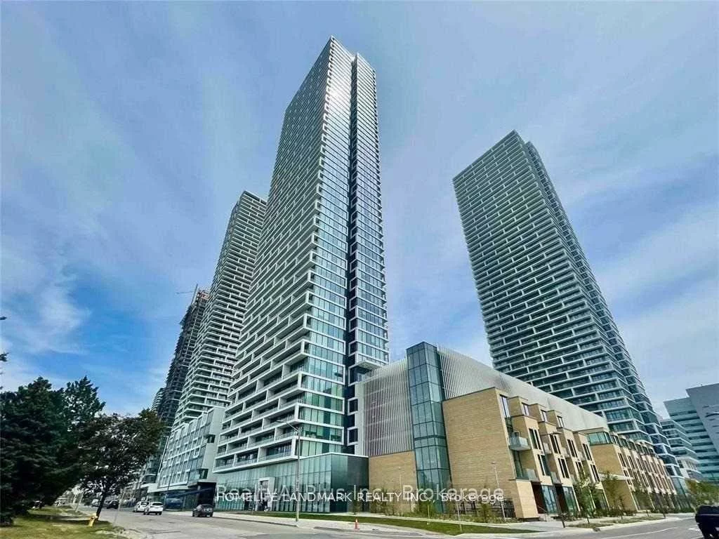 898, Portage, Vaughan Corporate Centre, Vaughan