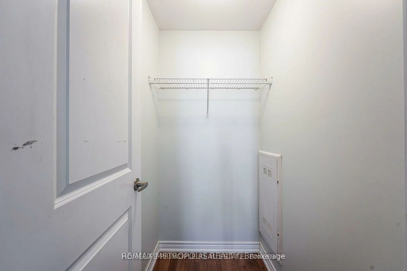 9621, Jane, Maple, Vaughan