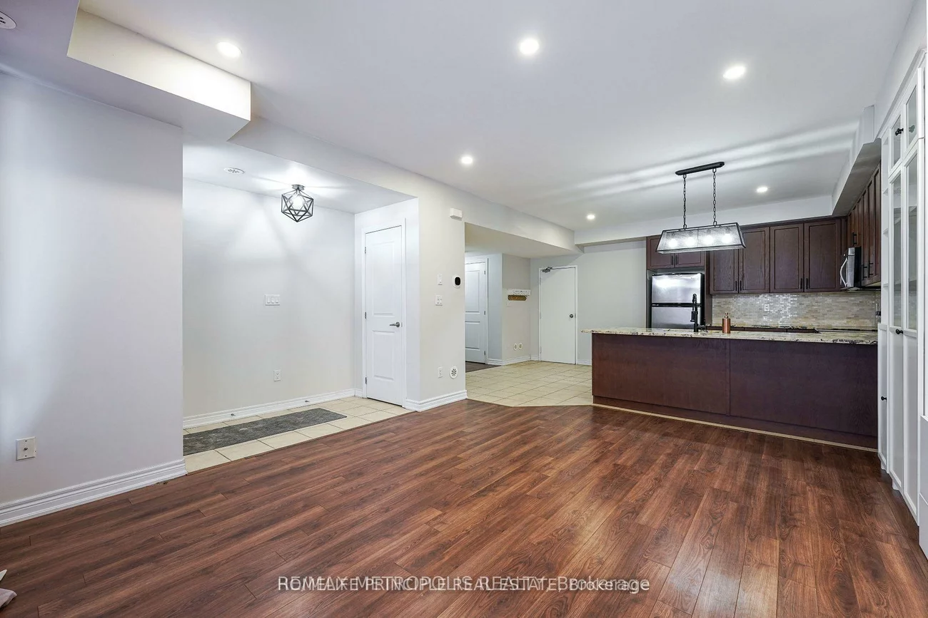 9621, Jane, Maple, Vaughan