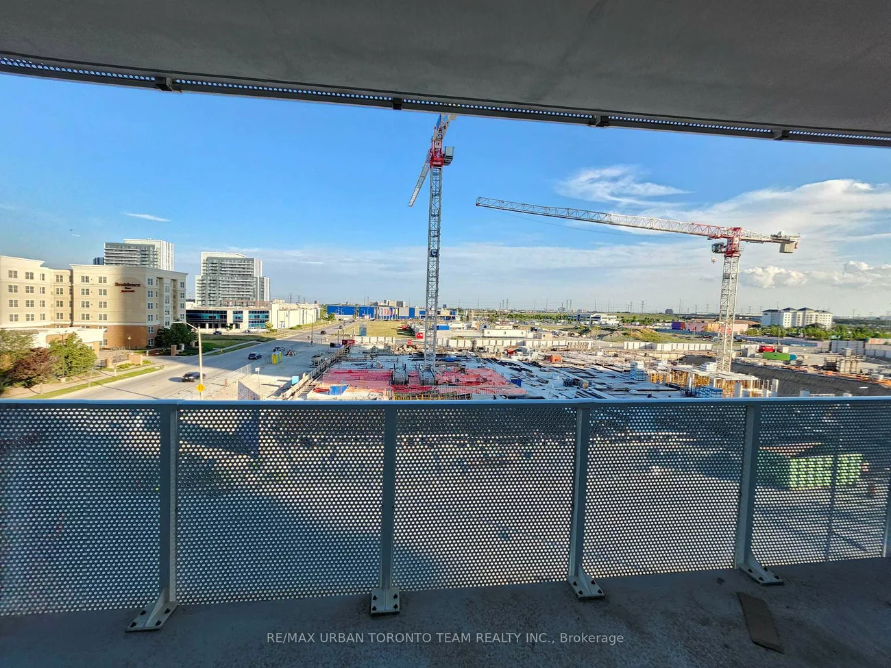 28, Interchange, Vaughan Corporate Centre, Vaughan