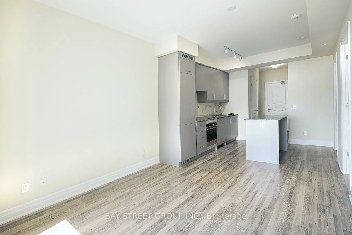 9085, Jane, Concord, Vaughan