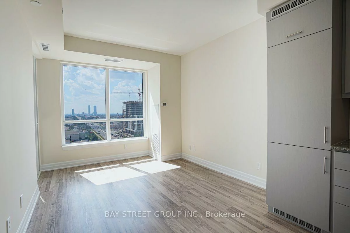 9085, Jane, Concord, Vaughan