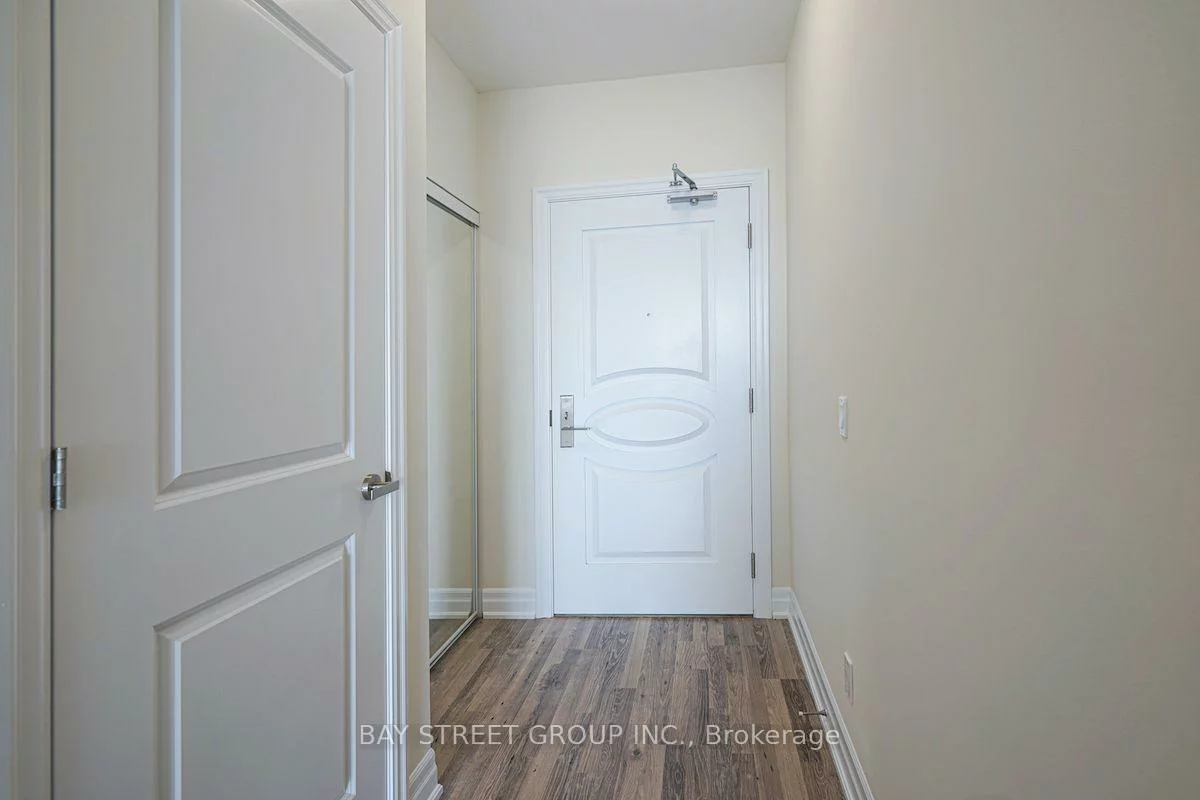 9085, Jane, Concord, Vaughan