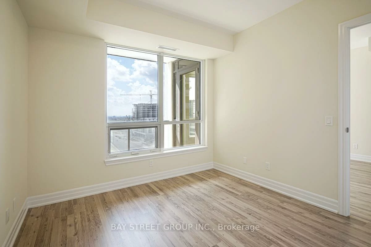 9085, Jane, Concord, Vaughan