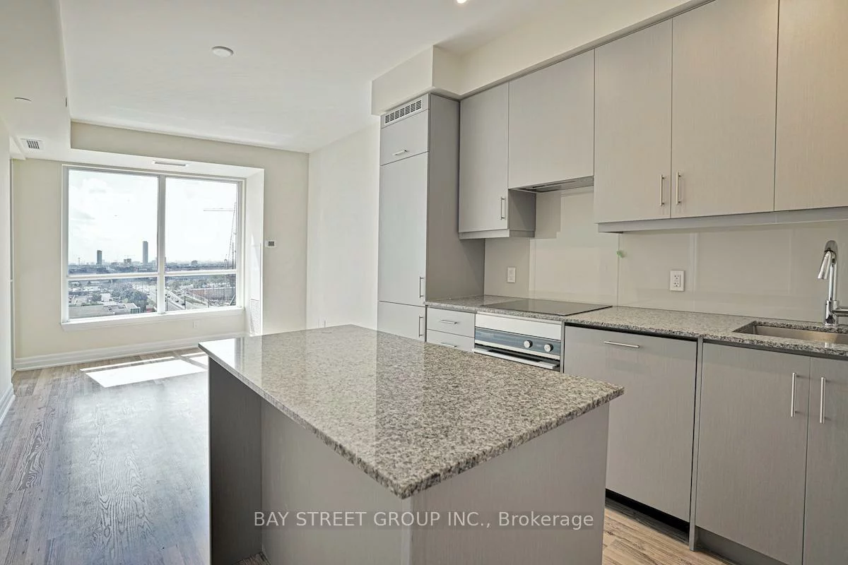 9085, Jane, Concord, Vaughan