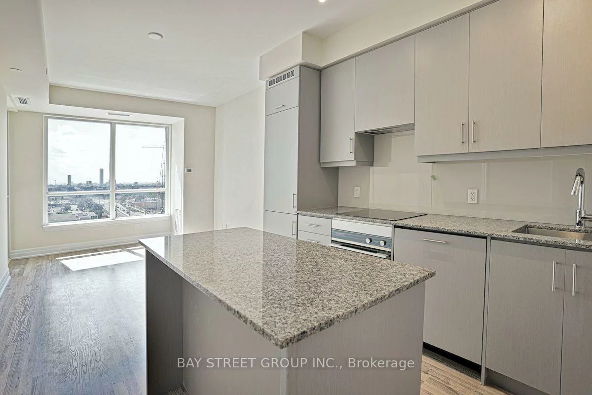 9085, Jane, Concord, Vaughan