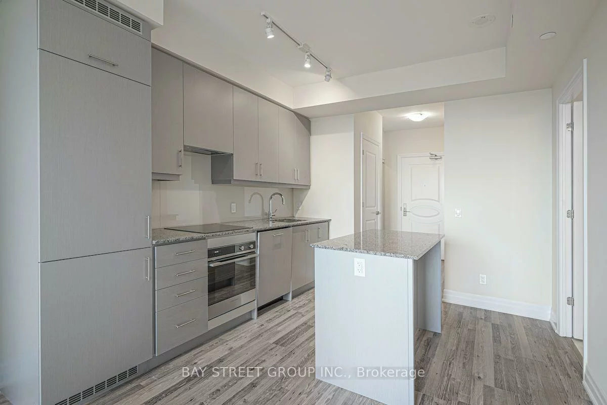 9085, Jane, Concord, Vaughan