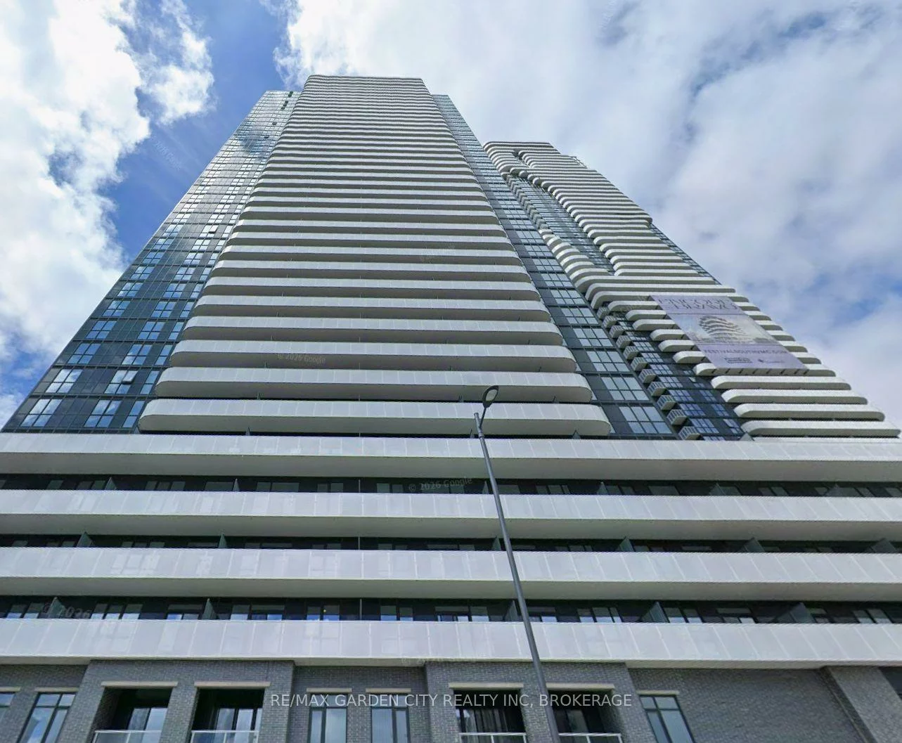 28, Interchange, Vaughan Corporate Centre, Vaughan