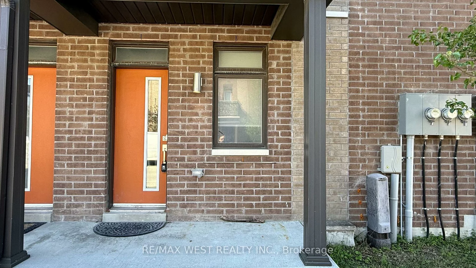 2, Lochlin, Vaughan Grove, Vaughan