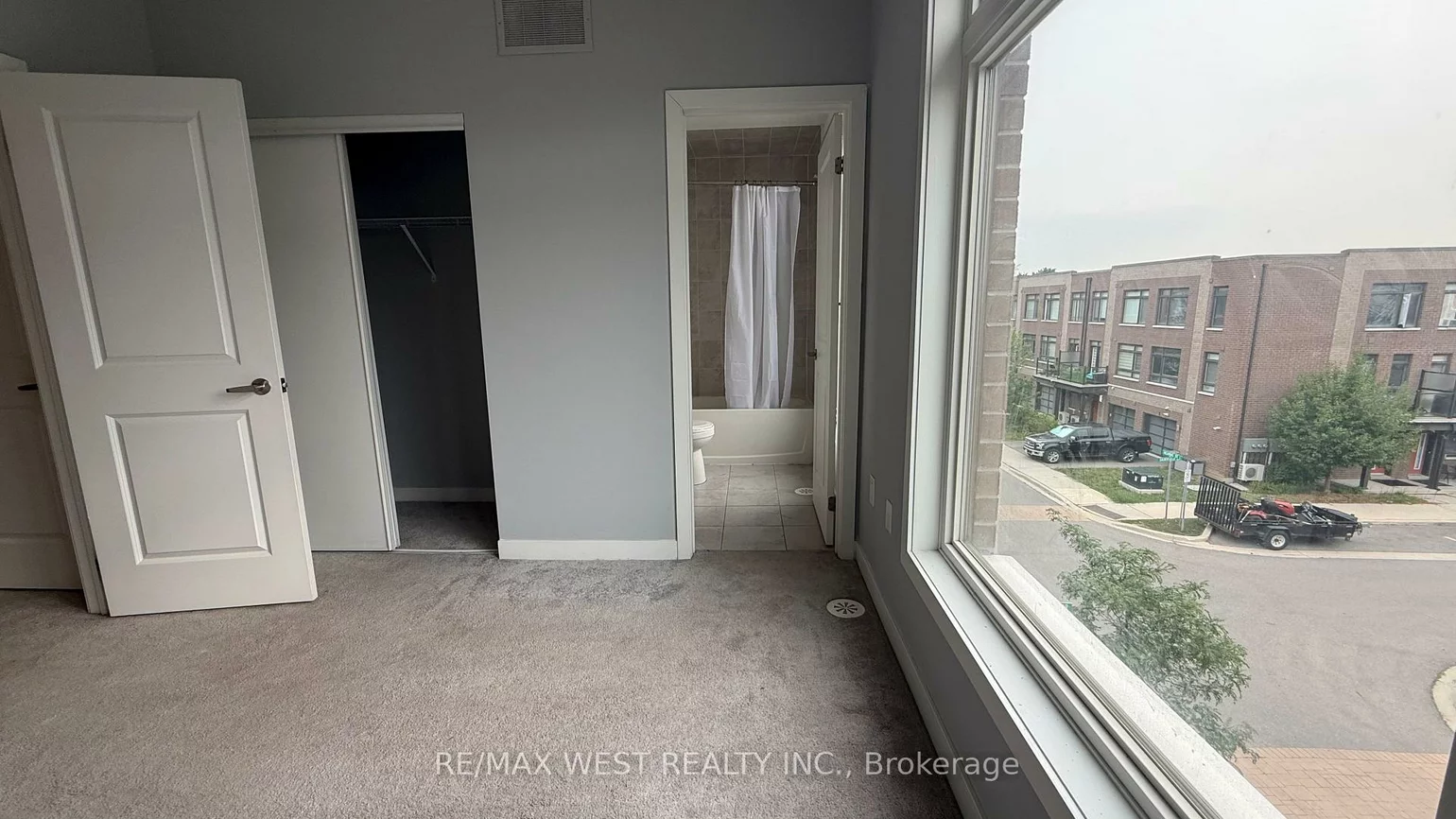 2, Lochlin, Vaughan Grove, Vaughan