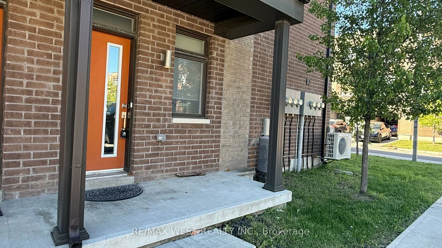 2, Lochlin, Vaughan Grove, Vaughan