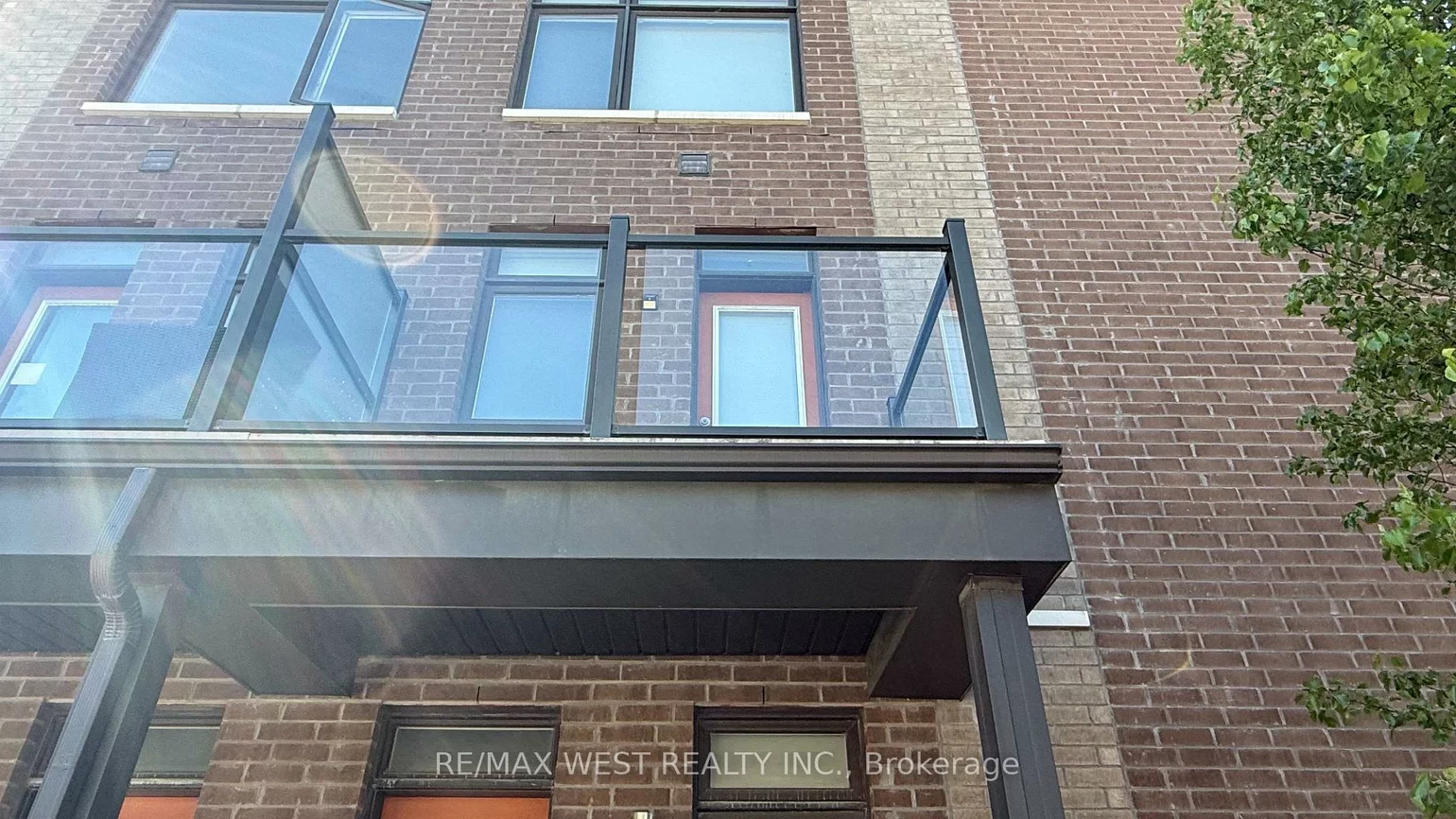 2, Lochlin, Vaughan Grove, Vaughan