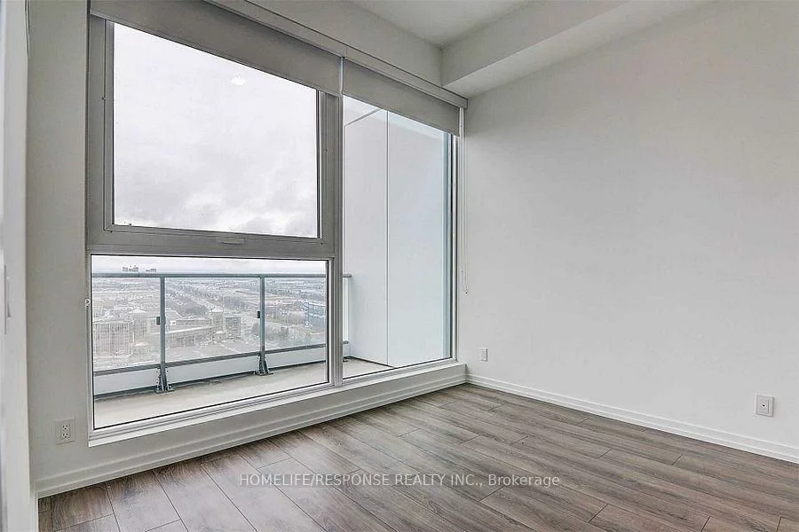1000, Portage, Vaughan Corporate Centre, Vaughan