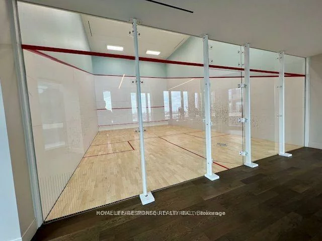 1000, Portage, Vaughan Corporate Centre, Vaughan