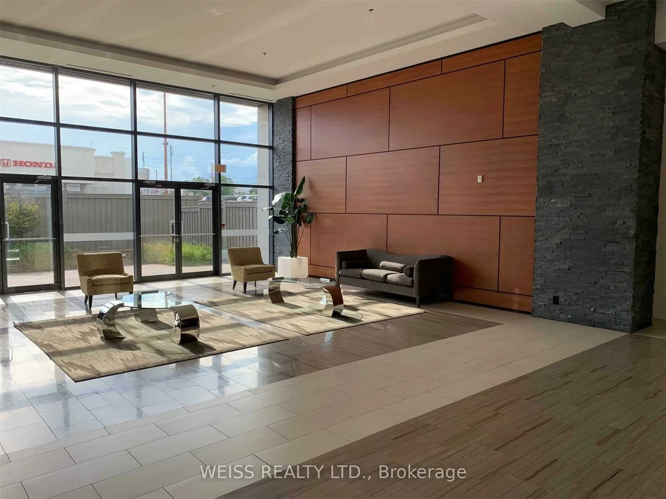 12, Woodstream, Vaughan Grove, Vaughan