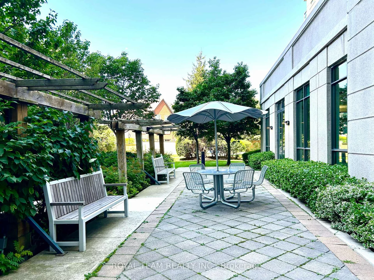 100, Promenade, Beverley Glen, Vaughan
