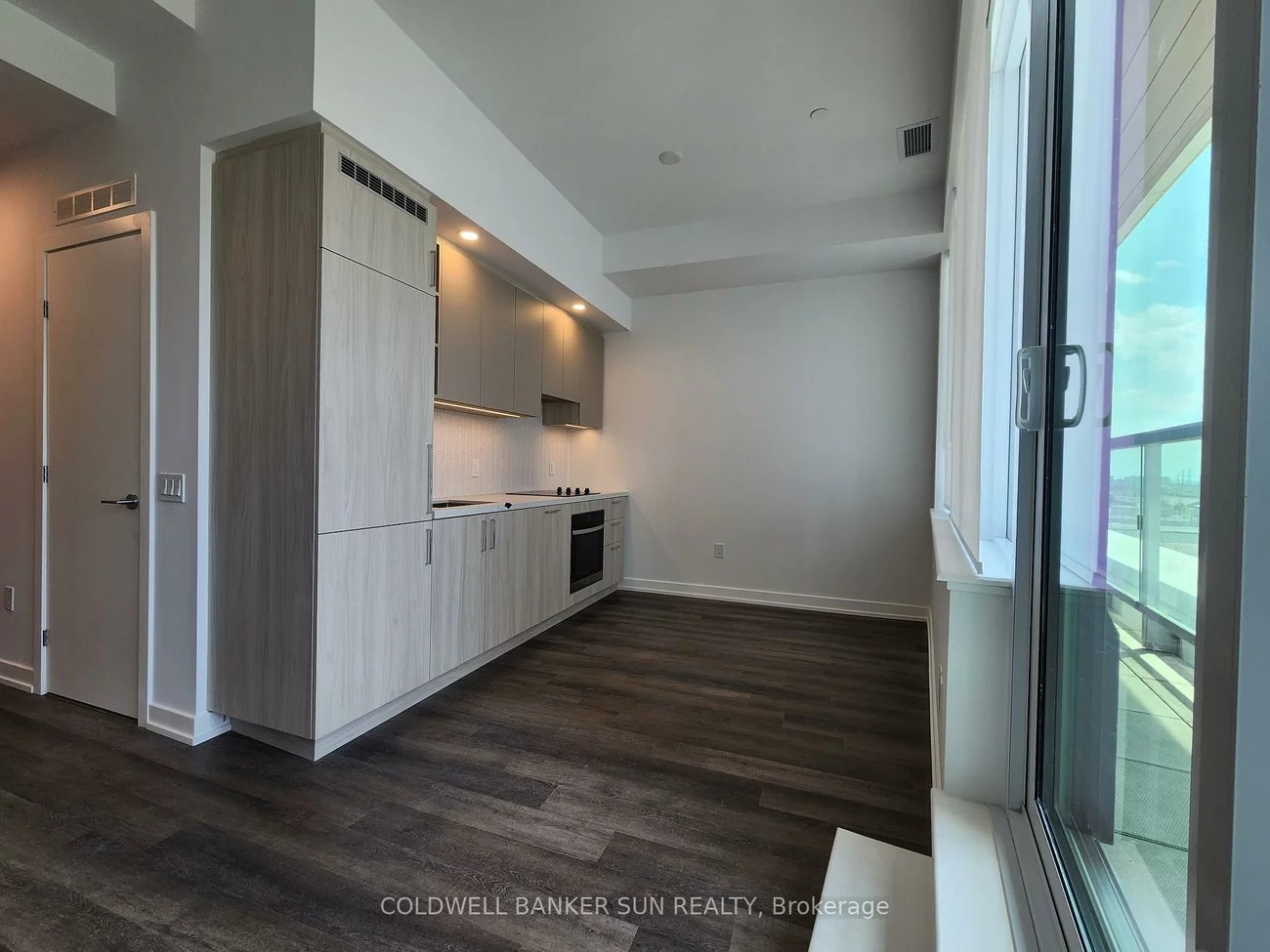 2851, Highway 7, Vaughan Corporate Centre, Vaughan