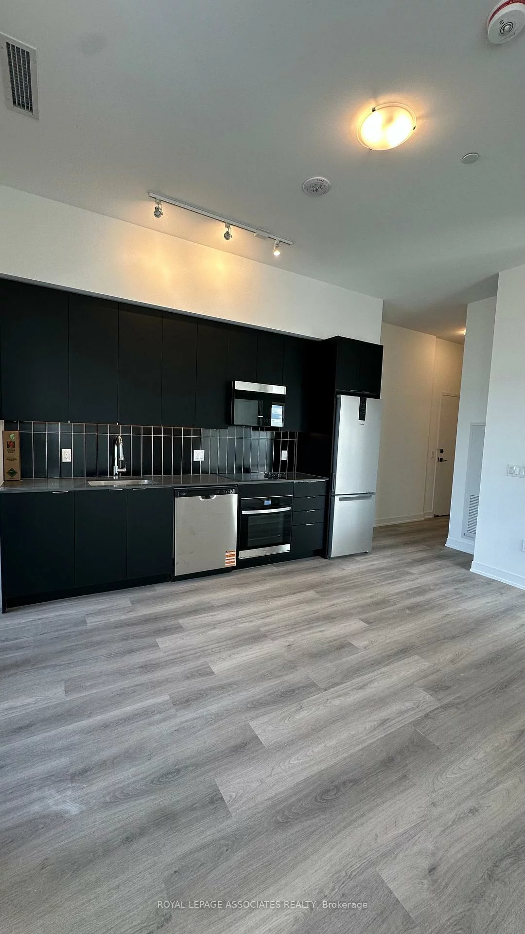 10, Abeja, Concord, Vaughan