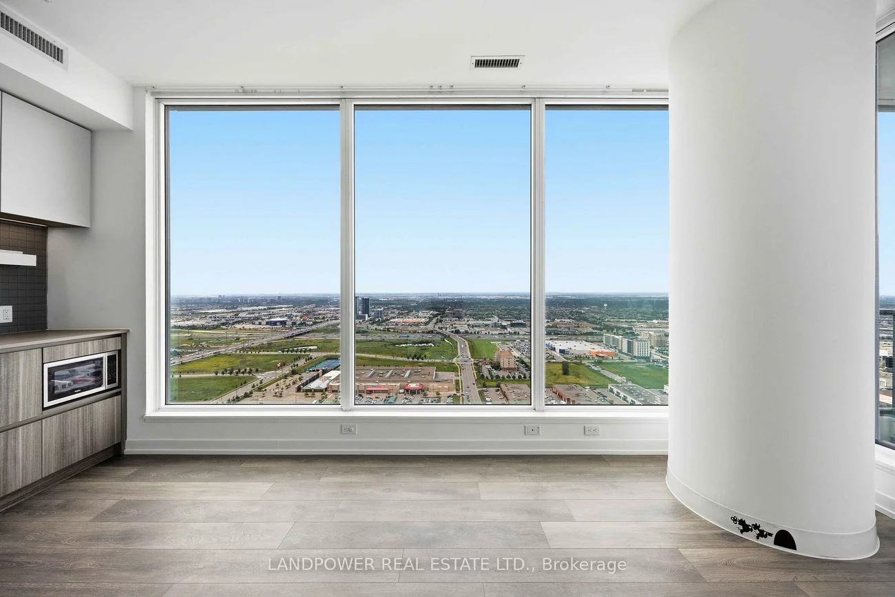 898, Portage, Vaughan Corporate Centre, Vaughan