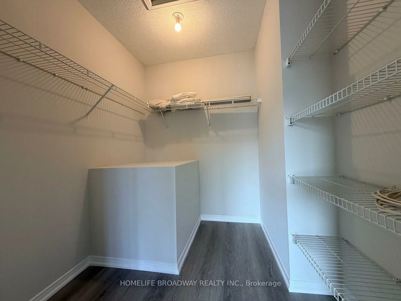 18, Clark, Crestwood-Springfarm-Yorkhill, Vaughan