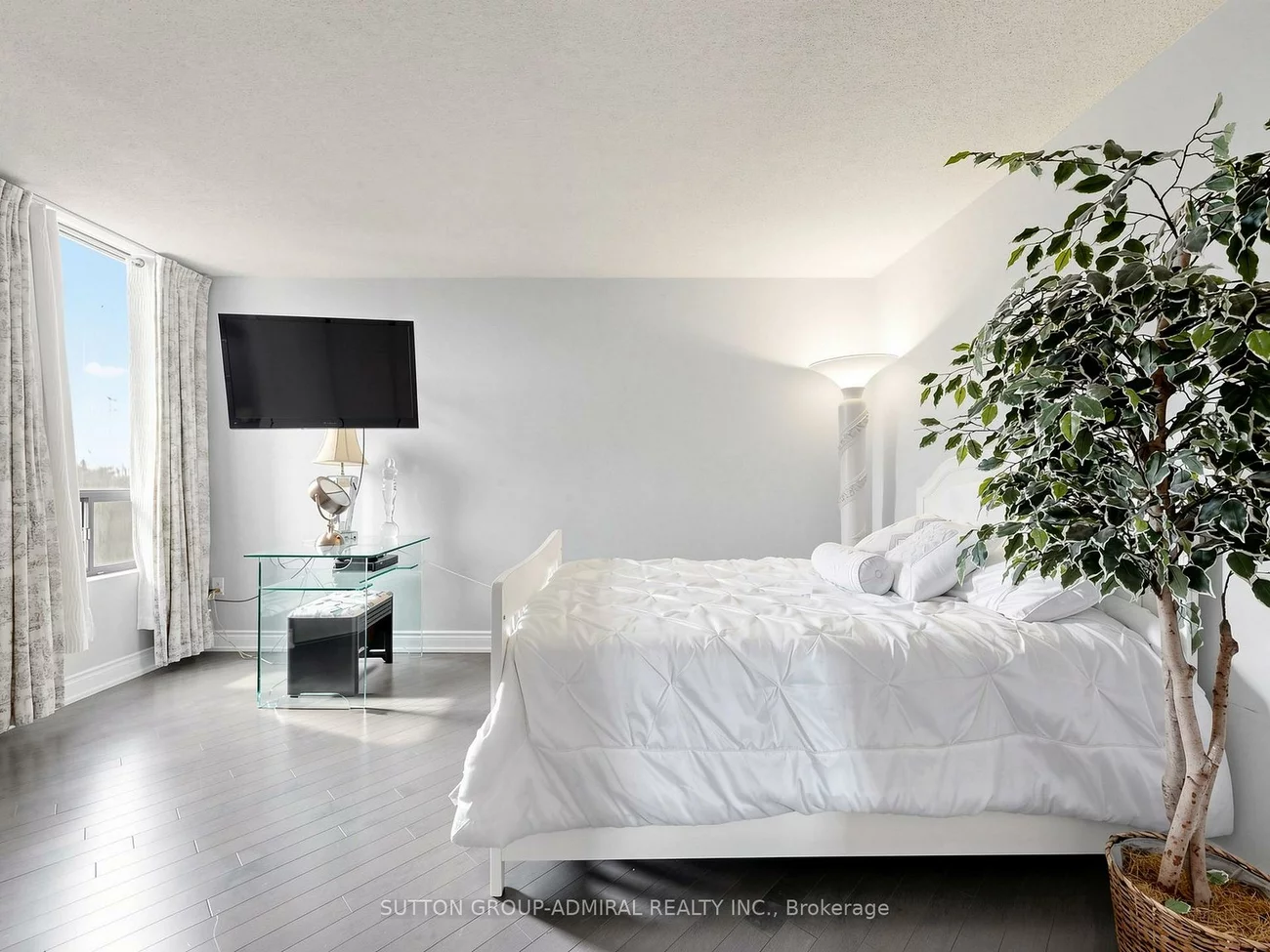 7460, Bathurst, Brownridge, Vaughan
