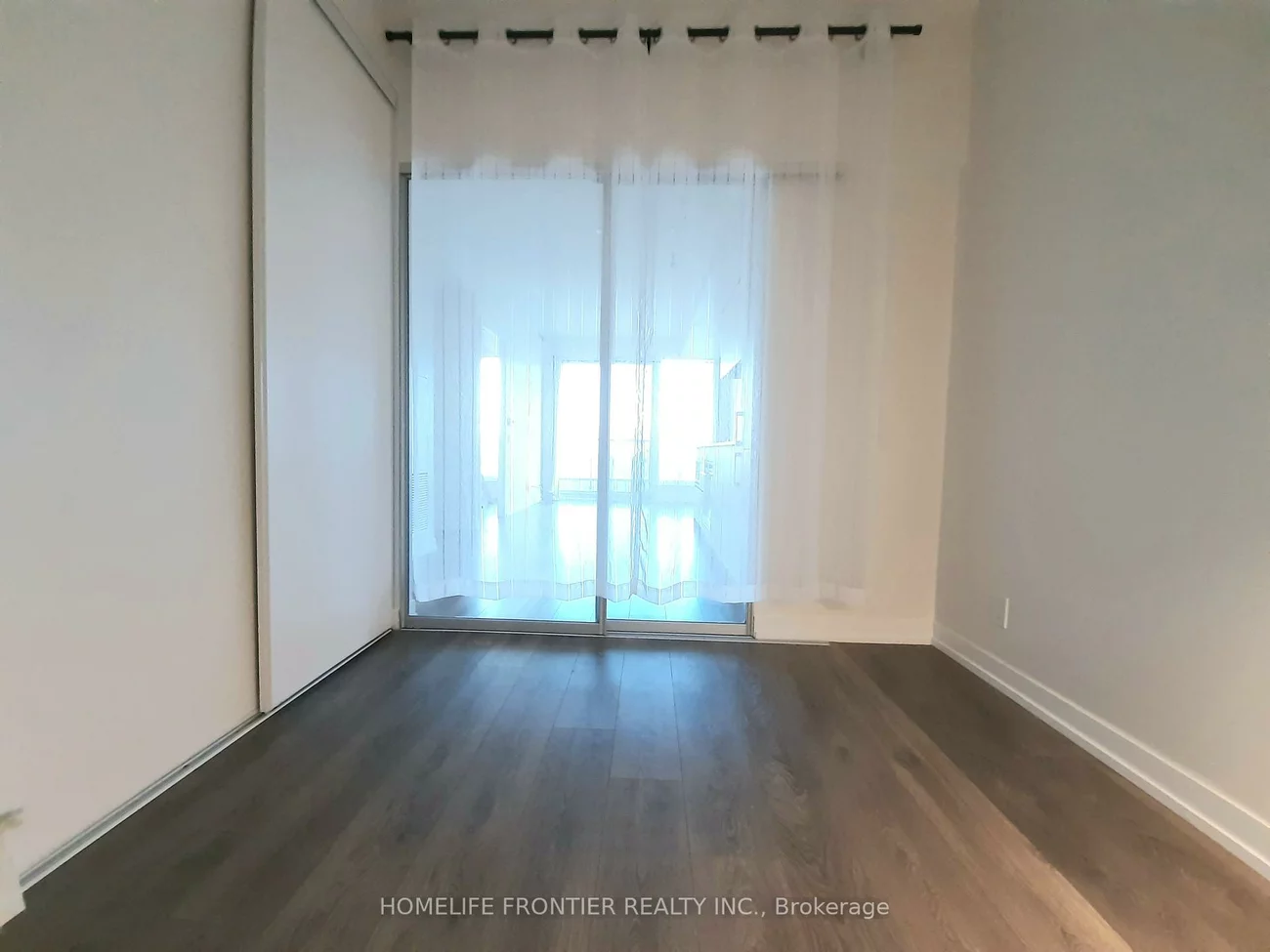 898, Portage, Vaughan Corporate Centre, Vaughan
