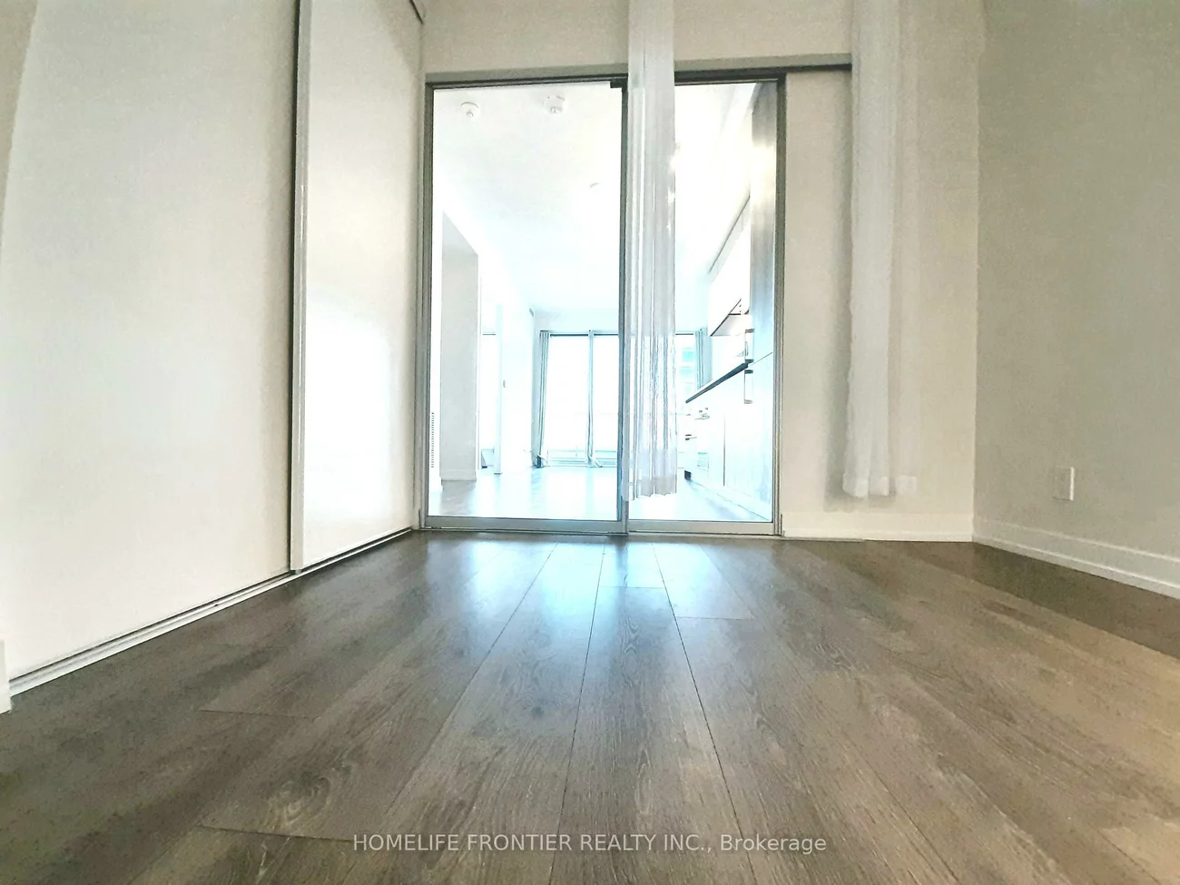 898, Portage, Vaughan Corporate Centre, Vaughan