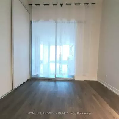 898, Portage, Vaughan Corporate Centre, Vaughan