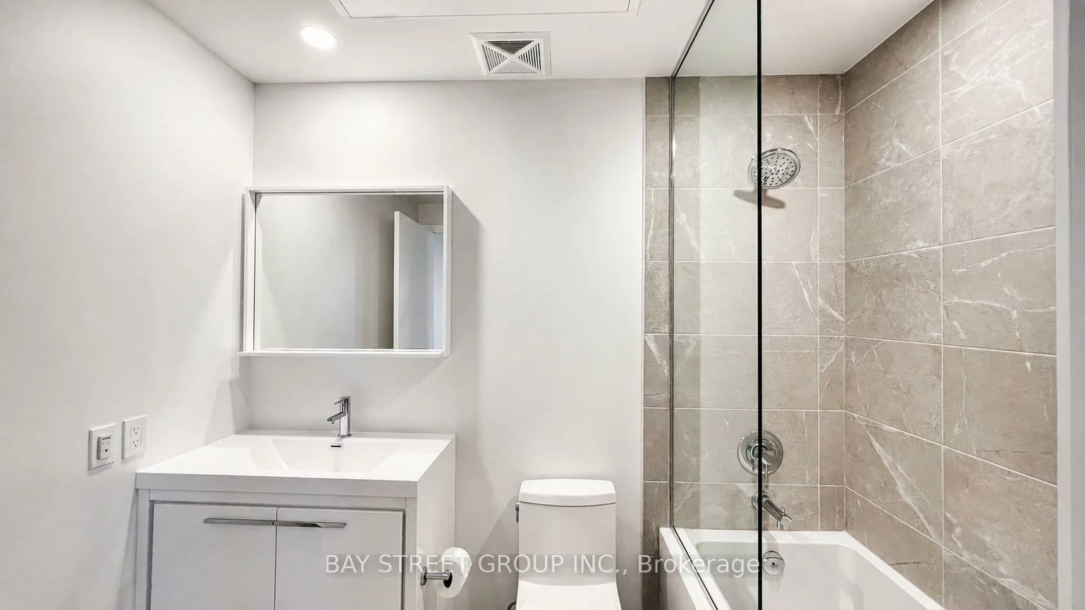 21, Meadowdale, Vaughan Corporate Centre, Vaughan