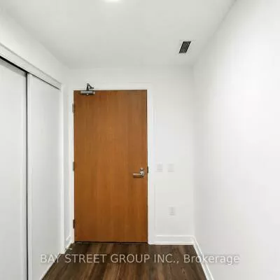 21, Meadowdale, Vaughan Corporate Centre, Vaughan