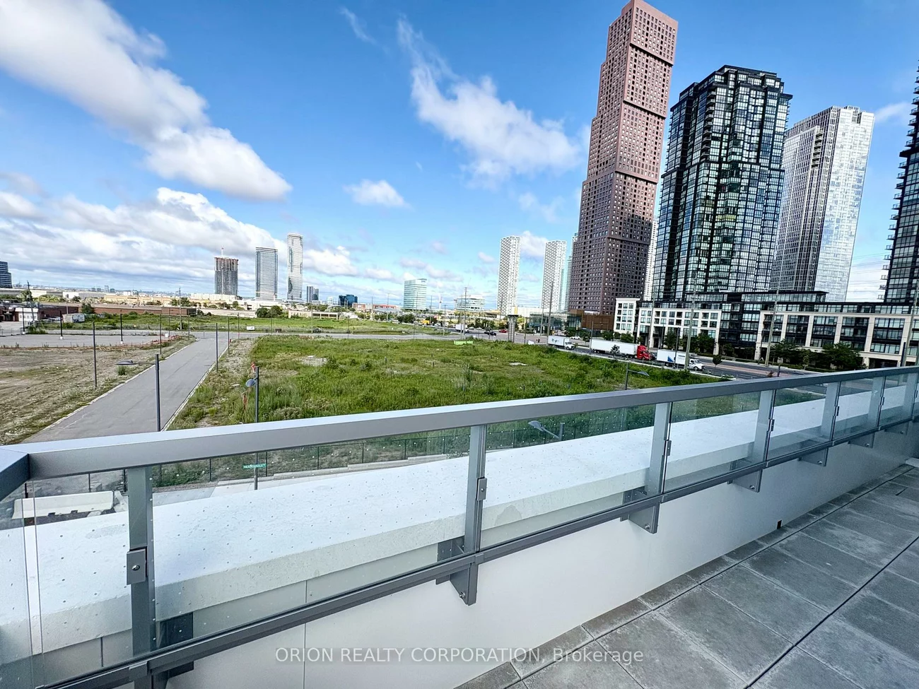 21, Meadowdale, Vaughan Corporate Centre, Vaughan