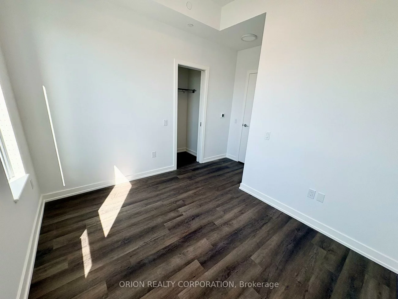 21, Meadowdale, Vaughan Corporate Centre, Vaughan