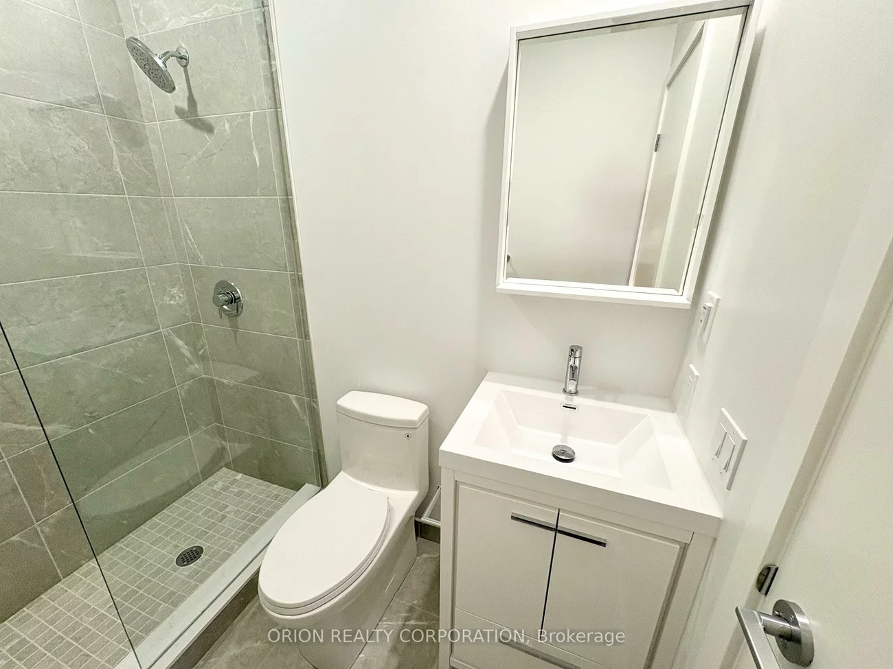 21, Meadowdale, Vaughan Corporate Centre, Vaughan