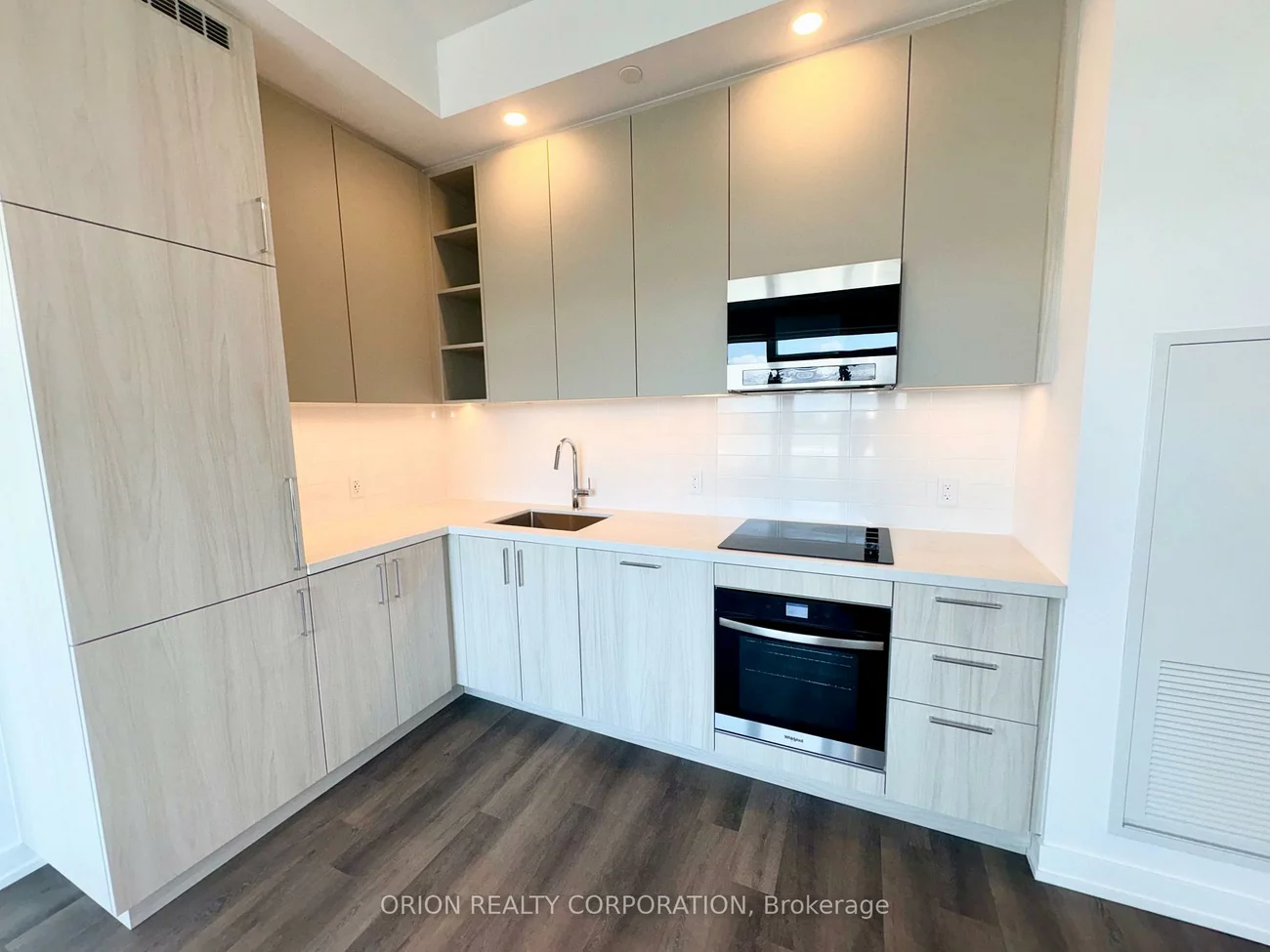 21, Meadowdale, Vaughan Corporate Centre, Vaughan