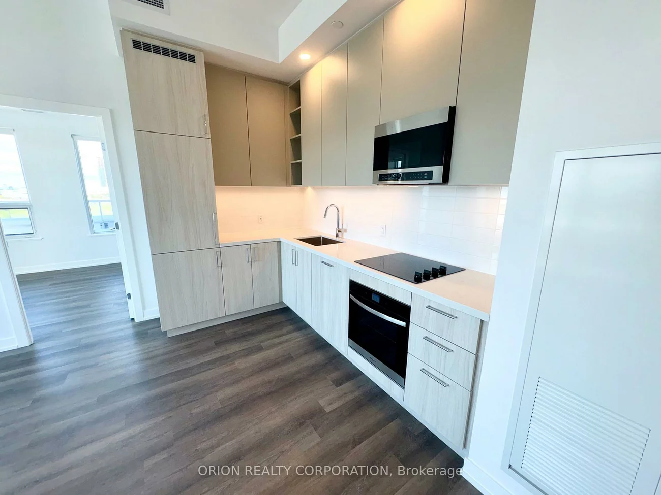 21, Meadowdale, Vaughan Corporate Centre, Vaughan