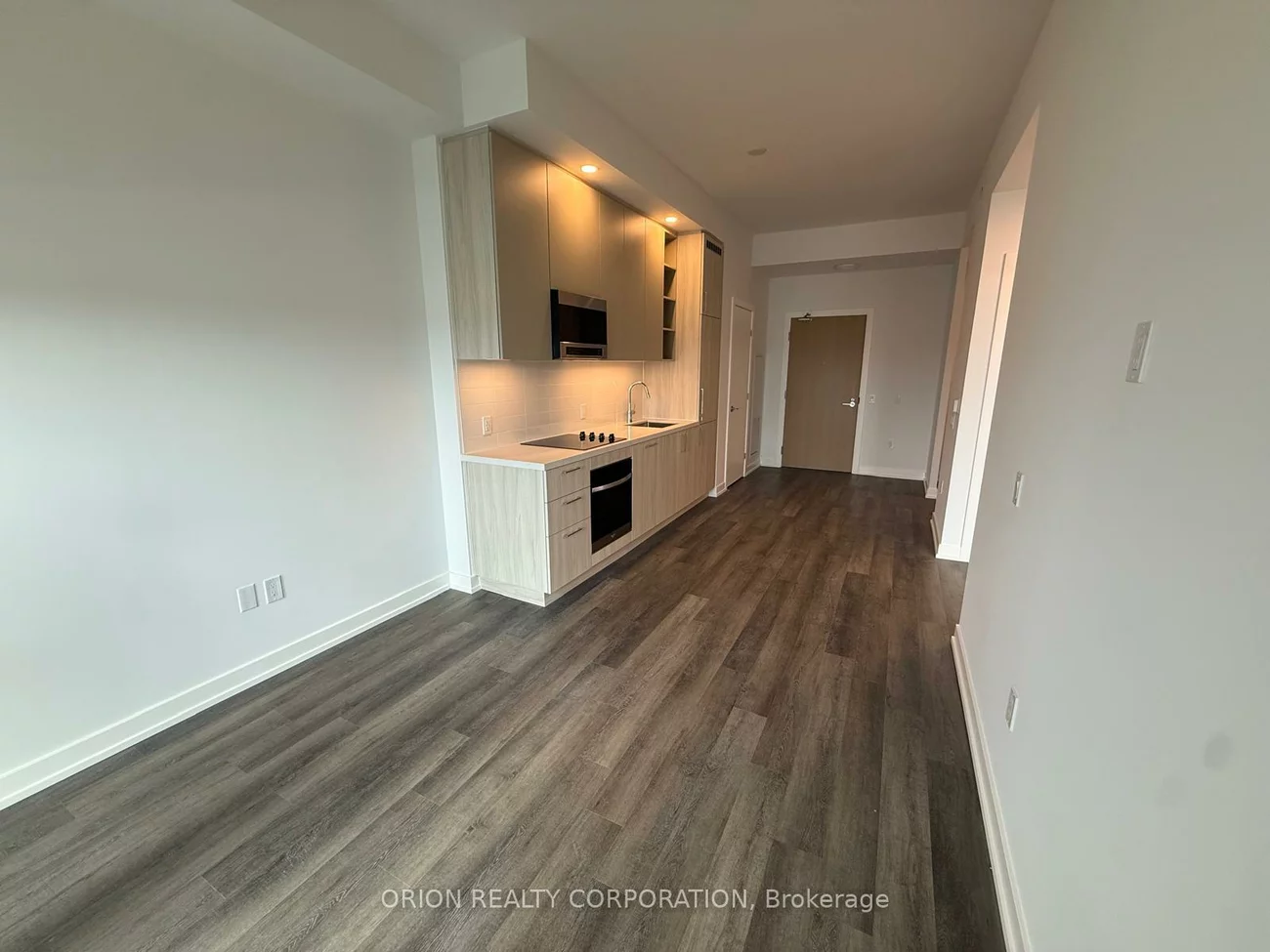 21, Meadowdale, Vaughan Corporate Centre, Vaughan