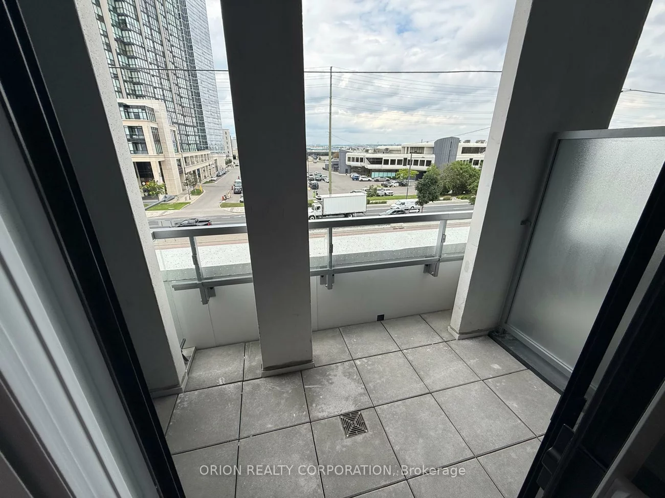 21, Meadowdale, Vaughan Corporate Centre, Vaughan