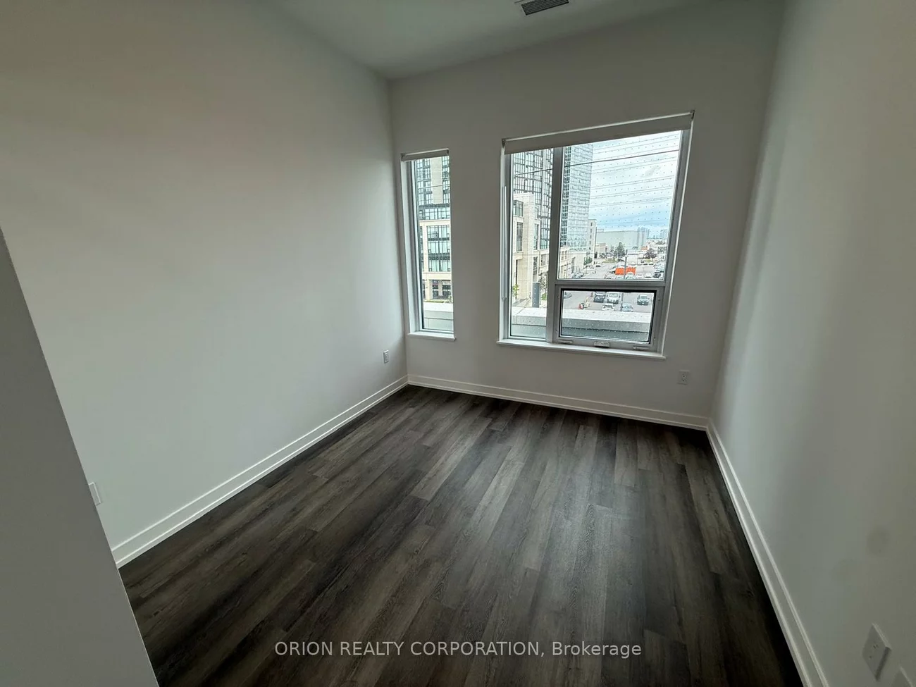 21, Meadowdale, Vaughan Corporate Centre, Vaughan